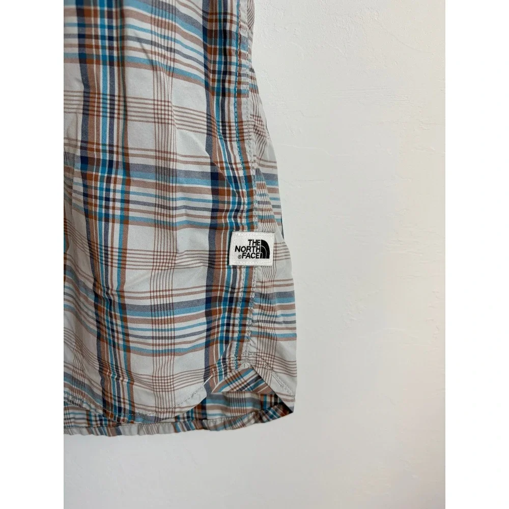 The North Face Plaid Short Sleeve Button Down Shirt Outdoors Hiking Fishing Trek